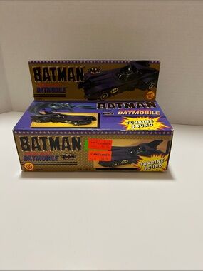 Vintage 1989 Toy Biz Batman Batmobile Toy